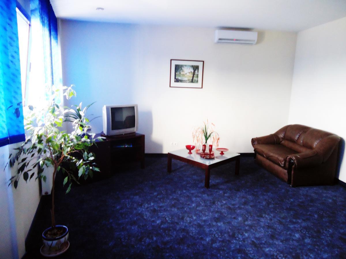 Tanagra Hotel Vilnius Luaran gambar