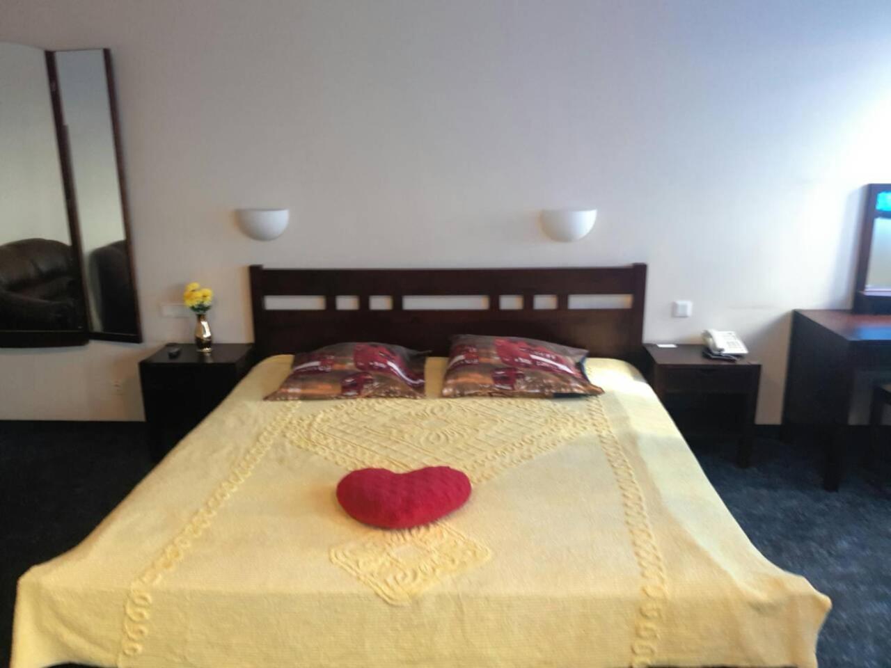 Tanagra Hotel Vilnius Luaran gambar