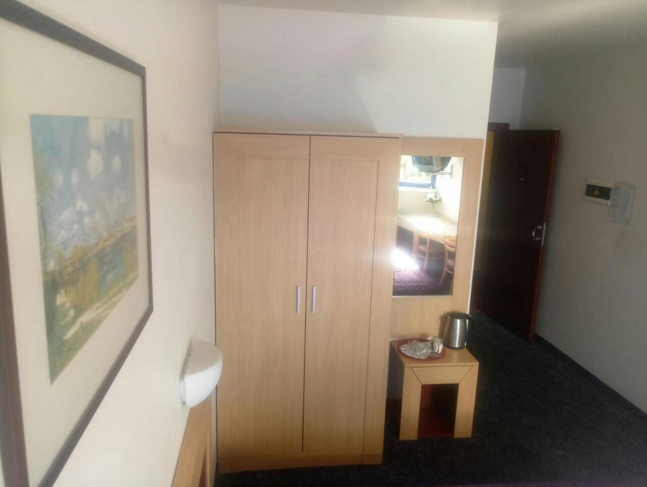 Tanagra Hotel Vilnius Luaran gambar
